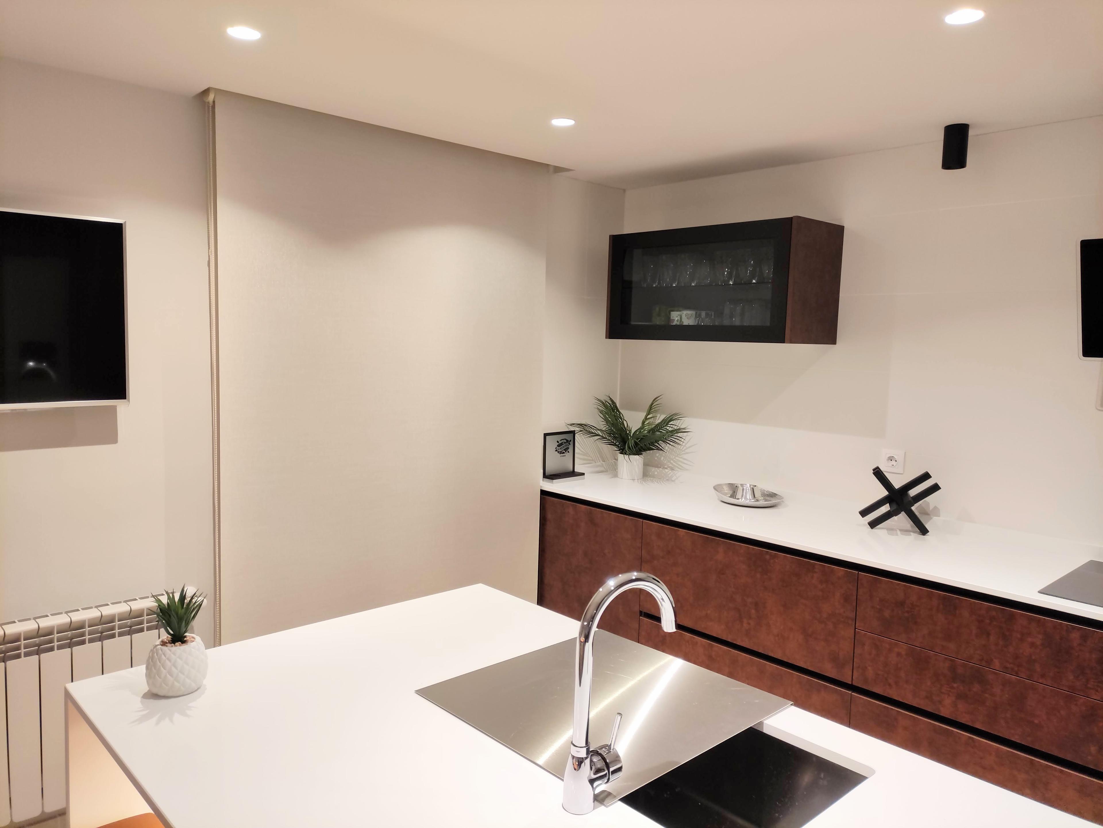 1_estores instalada enrollables lisos en velilla de san antonio