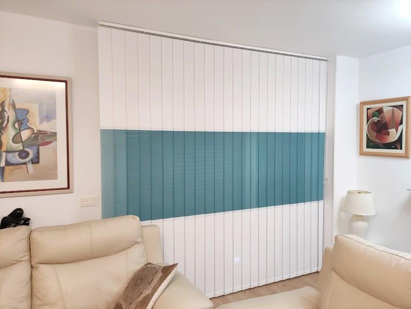 5_lamas instalada verticales decorativas en arganda del rey