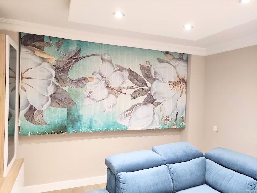 1_lamas instalada verticales impresion digital en madrid